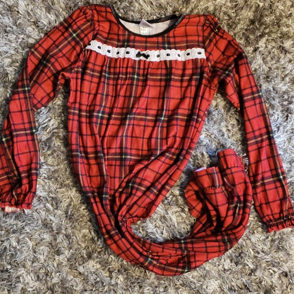 Girls Fleece nightgown sz 10/12